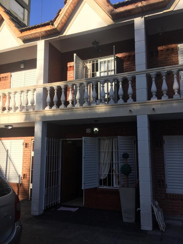 Imagen 1 de 14 de Triplex Excelente Estado