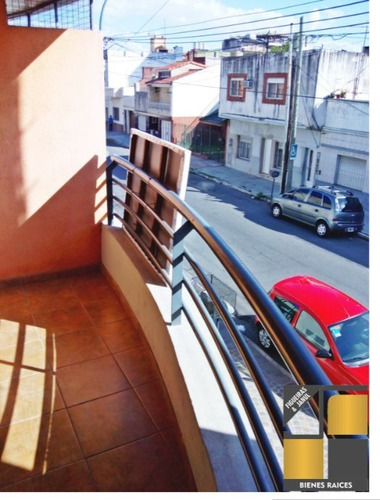Imagen 6 de 11 de Departamento En Venta En Valentin Alsina