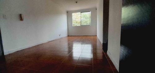 Apartamento En Venta En Altos De Granada/manizales (279052583).