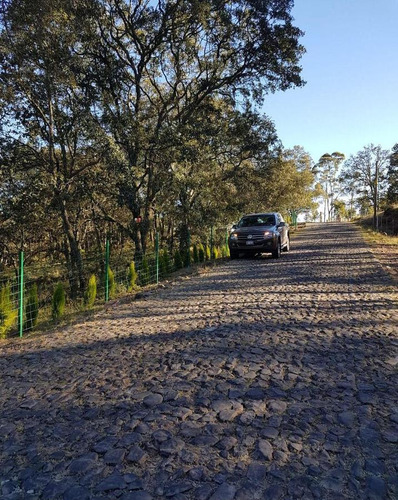 Terreno Para Rancho Amealco, Queretaro Sup. 68,889 Mts
