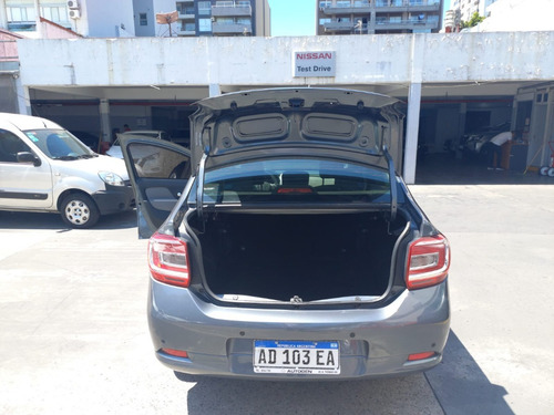 Imagen 11 de 15 de Renault Logan Privilege