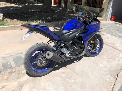 Yamaha R3 321cc