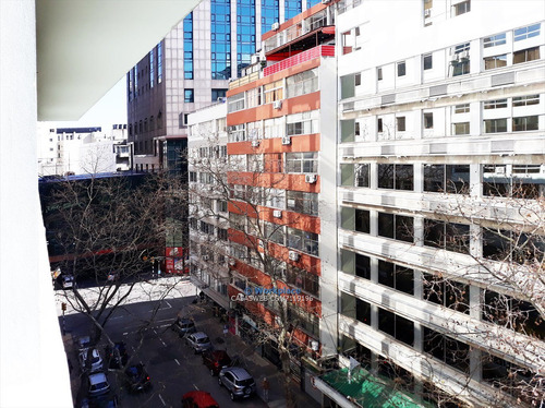 Oficina Ciudad Vieja Alquiler