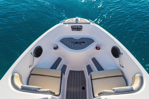 Imagem 5 de 10 de Lancha Focker 188 Joy Motor 100hp E Carreta