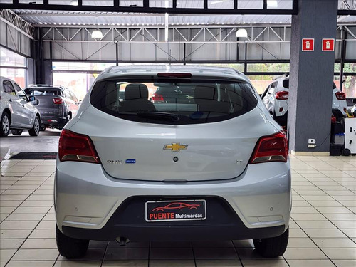 Chevrolet Onix Onix Hatch lt 1.0 8v Flexpower Mec.