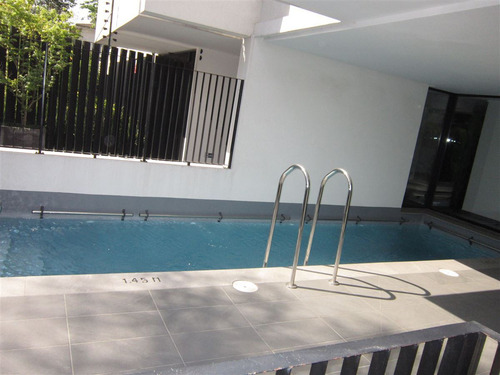 Impecable Departamento Oriente En Venta De 2 Dorm. En Ñuñoa