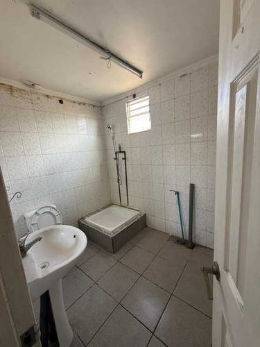 Arriendo Local Comercial Prat Esqu Santiago (94413)