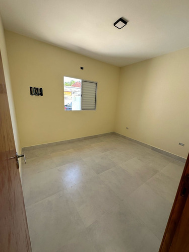 Casa Nova Com Piscina Próximo Da Praia.