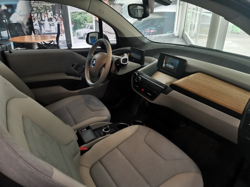 Imagen 6 de 13 de Bmw I3 2017 Mobility 94ah At