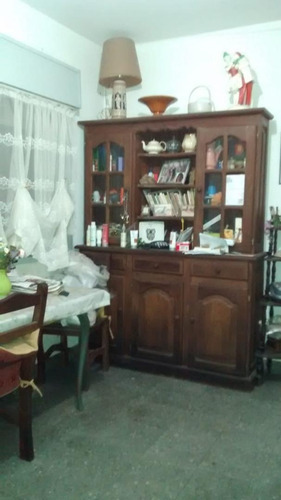 Imagen 4 de 10 de Casa Ph En Venta En Ituzaingó Con Dos Dormitorios