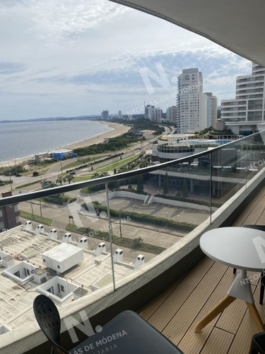 Imagen 8 de 27 de A Pasos Del Conrad, Torre De Categoría - Punta Del Este Mansa