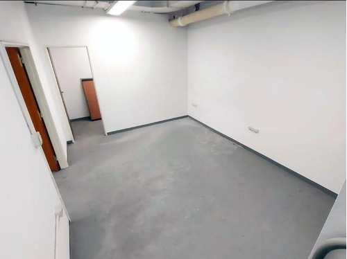 Local En Venta - 1 Depósito 3 Oficinas 2 Baños - 196mts2 - San Telmo