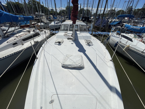 Motovelero Aries Trophy Timonera Cubierta Volvo Penta Diesel