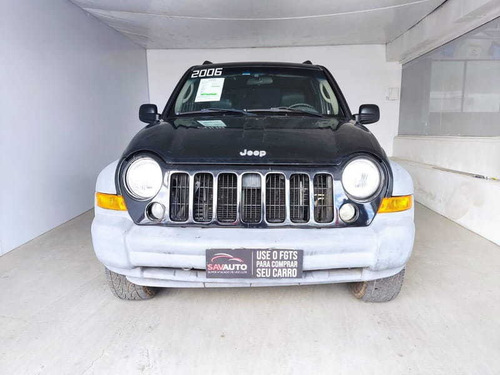 Imagem 2 de 10 de Jeep Cherokee Sport 4x4 3.7 V-6 4p 2006