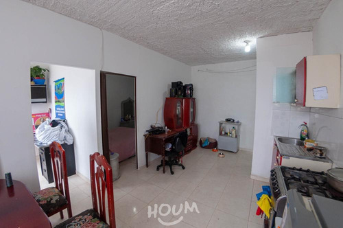 Casa En Nueva Gloria, Los Libertadores. 4 Habitaciones, 119.0 M²