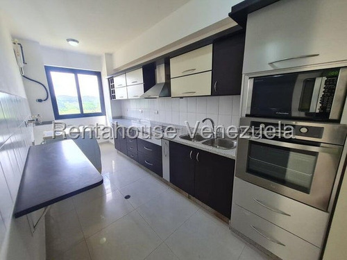 Maribel Morillo Asesor Inmobiliario De Rentahouse Vende Lindo Apartamento De 111m2 Con 3 Hab. Y 3 Baños, Situado En Piso Bajo, Este De Barquisimeto Lara
