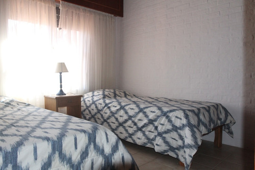 Imagen 9 de 14 de Casa 3 Dormitorios Y 2 Baños