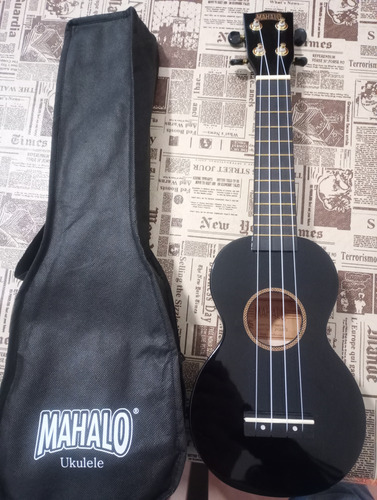 Ukelele Soprano Mahalo Mr1bk Negro (Usado)