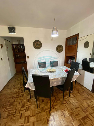 Venta Apartamento 2 Dormitorios Malvín, Vicman, Cochera