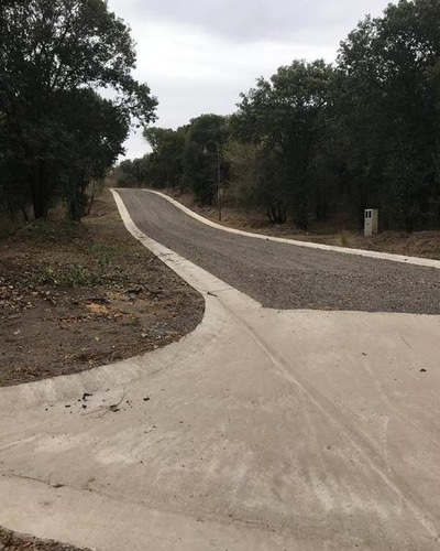 Lote En Venta. Lomas Del Cigarral, Unquillo, Córdoba.