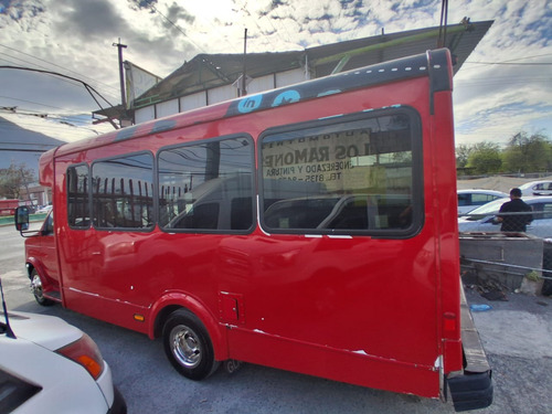 Ford Econoline E450 24 Pasajeros