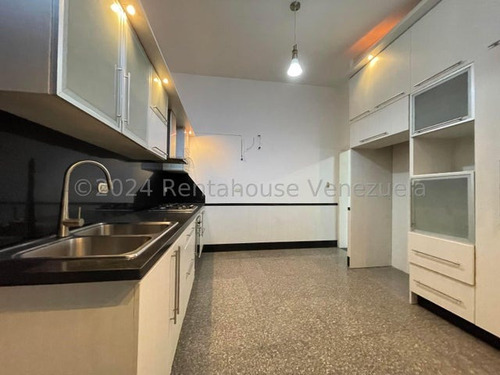 Casa En Alquiler Urb. El Castaño #25-20763 R4m