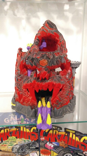 Mighty Max Skull Mountain Bluebird Toys