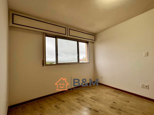 Imagen 3 de 15 de Alquiler Apartamento Rambla Malvin 1 Dormitorio Y Garaje