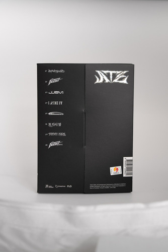 Stray Kids- Mini Album Ate (ate Ver.) Limited Vers. Limitada