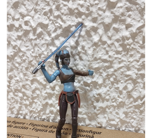Star Wars Jedi Master Aayla Secura 3.75 (Usado)