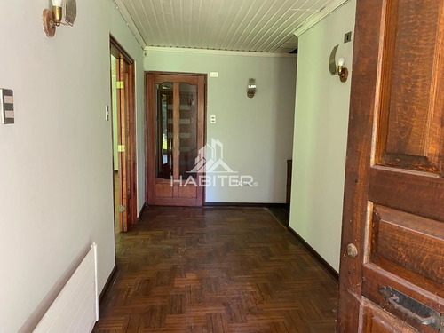 Casa En Venta De 5 Dorm. En Los Angeles