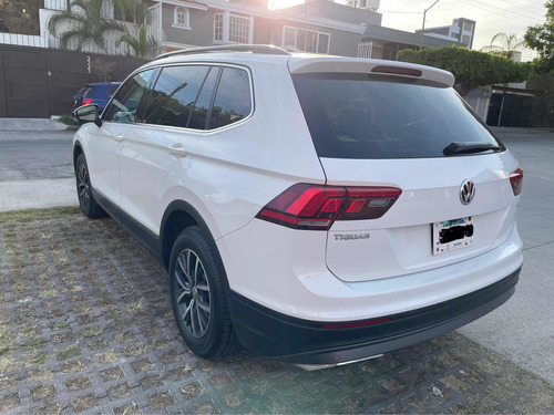 Imagen 7 de 15 de Volkswagen Tiguan 2018 1.4 Comfortline Plus At