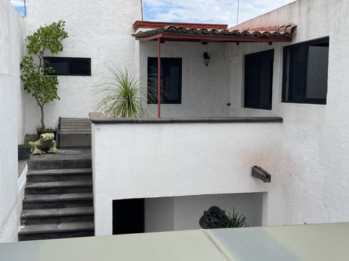 Tejeda Rento Bonita Recamara Amueblada A Señorita Estudie O Trabaje. Servicios, Internet, Cocina, Refri, Micro, Smart T.v. Área Común Independiente A La Casa.