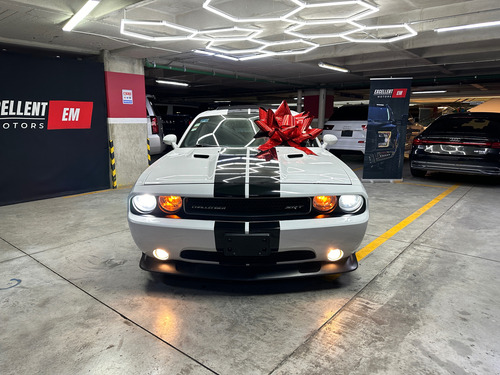Dodge Challenger 6.4 Srt8 V8 At