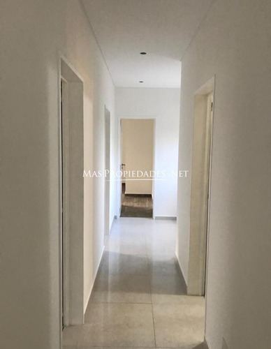 Imagen 3 de 9 de Casa En Venta 3 Dormitorios En Lagos De San Eliseo
