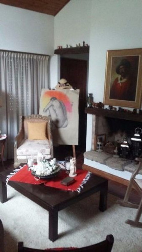 Imagen 5 de 17 de Excelente Chalet - Gran Jardin Perimetral