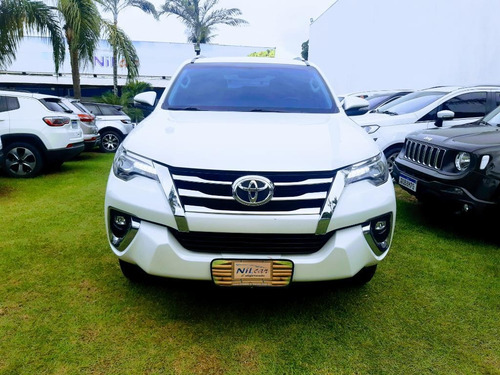 Imagem 2 de 11 de Toyota Hilux Sw4 Srx 4x4 2.8 Tdi 16v Dies. Aut.