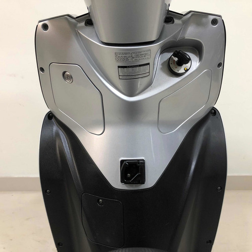 Imagen 13 de 15 de Kymco People 300 Scooter Usado 2015 Gti 300s Permutas Cuotas