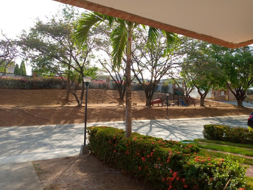 Imagen 13 de 30 de Vendo Finciado. Urb. Terrazas D Buenaventura Ii Tom House