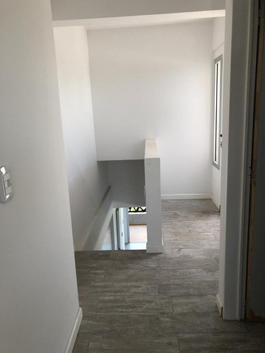 Imagen 21 de 30 de Departamento 2 Ambientes Al Frente Con Balcon - Villa Urquiza