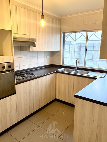 Amplia Casa En Arriendo De 3 Dorm. 3 Baños En Curicó