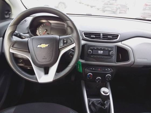 Imagem 3 de 9 de Chevrolet Onix 1.0 Mpfi Lt 8v Flex 4p Manual