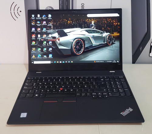 Poderosa Laptop Lenovo Thinkpad T580 I7 8va 16 Gb Ram 512 Gb