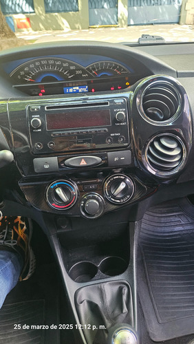 Toyota Etios 1.5 Xs 4 p