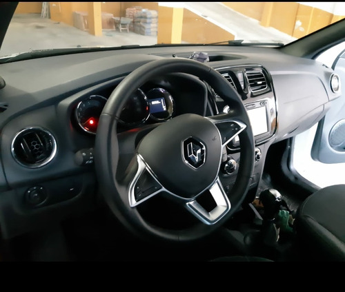 Imagem 6 de 11 de Renault Sandero Intense 2020 1.6 Flex 4