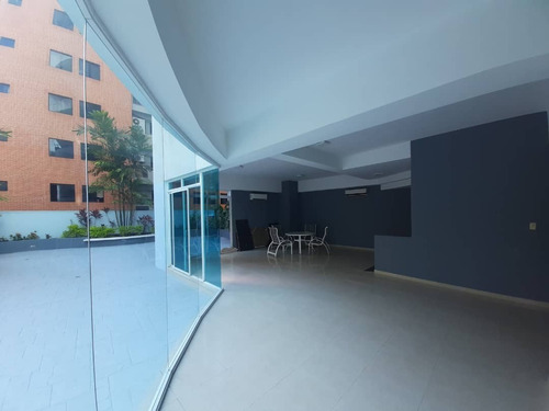 Imagen 7 de 28 de Imponente Apartamento De Lujo Urb La Trigaleña Jc-lp