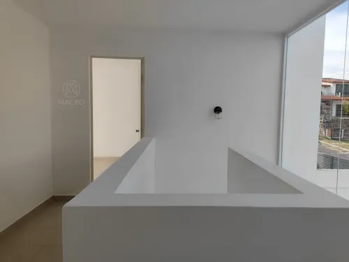 Casa En Venta En Fracc. Real De Oaxtepec A Estrenar Con Alberca Y Jardín, Escriturada.