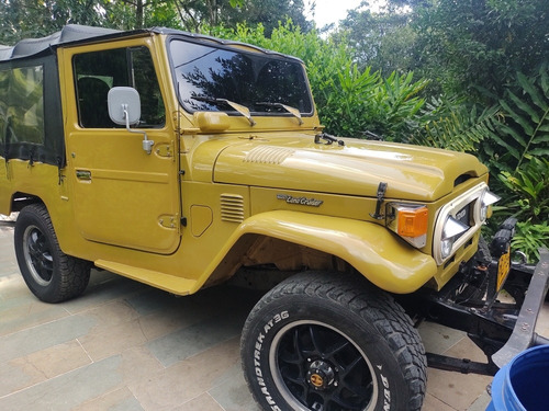 Imagen 13 de 16 de Toyota Land Cruiser 1978 4.2 Fj43