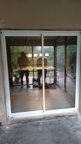 Reparacion De Mosquiteros, Arreglos De Ventana, Colocacion