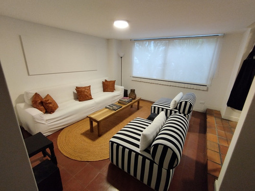 Apartamento Amoblado En Arriendo Ubicado En El Poblado Sector Astorga (22766).